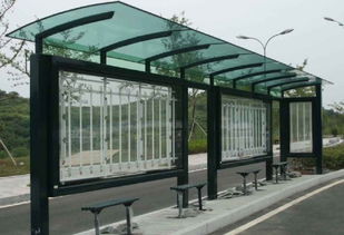 城市之窗 从公交候车亭图片看道路旅客运输的现代美学与实用设计
